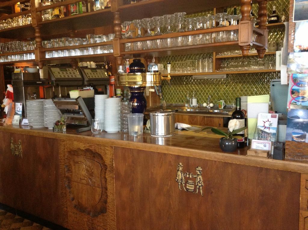 Morlon Hotel Restaurant Le Gruyerien מראה חיצוני תמונה